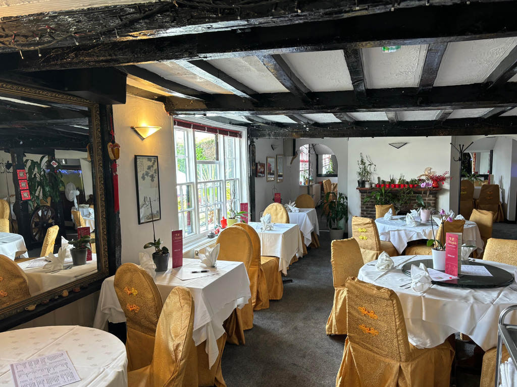 the maypole chinese and thai restaurant/takeaway. inside restaurant